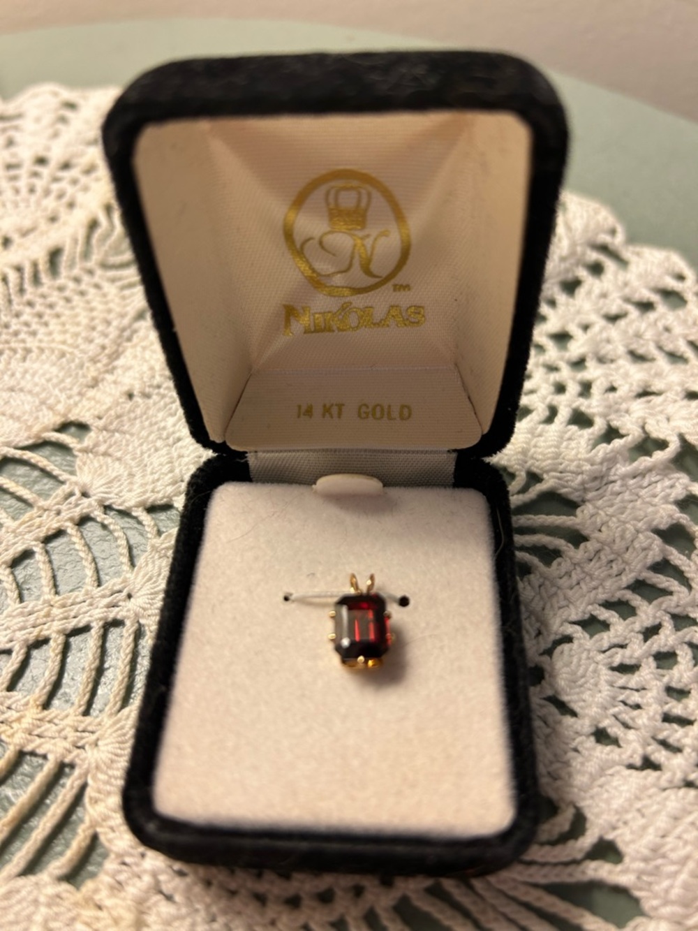 14K Gold Ruby Pendant - House of Nikolas